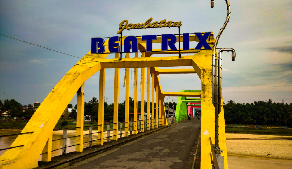 Beatrix_Brug_Sarolangun