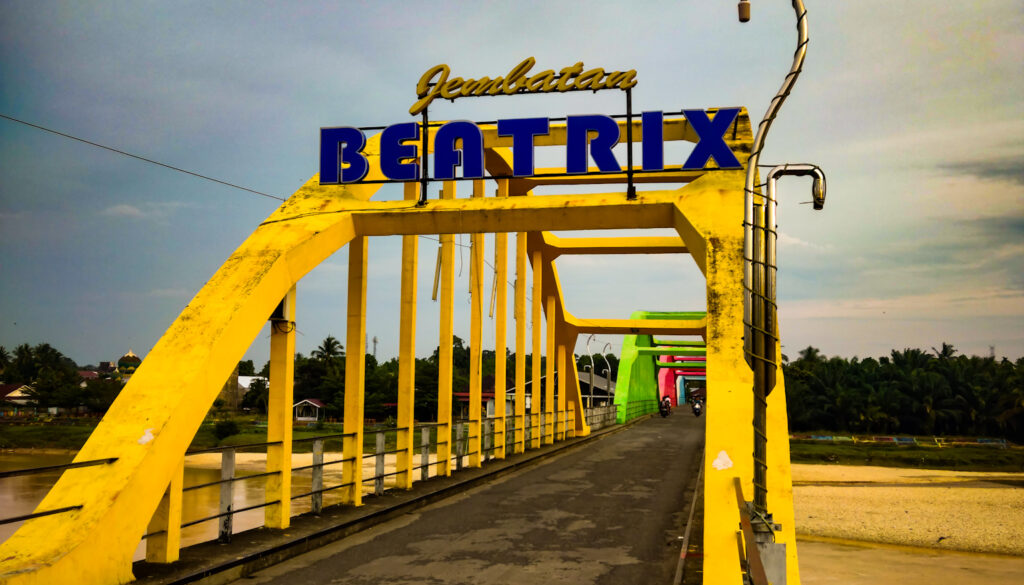 Beatrix_Brug_Sarolangun
